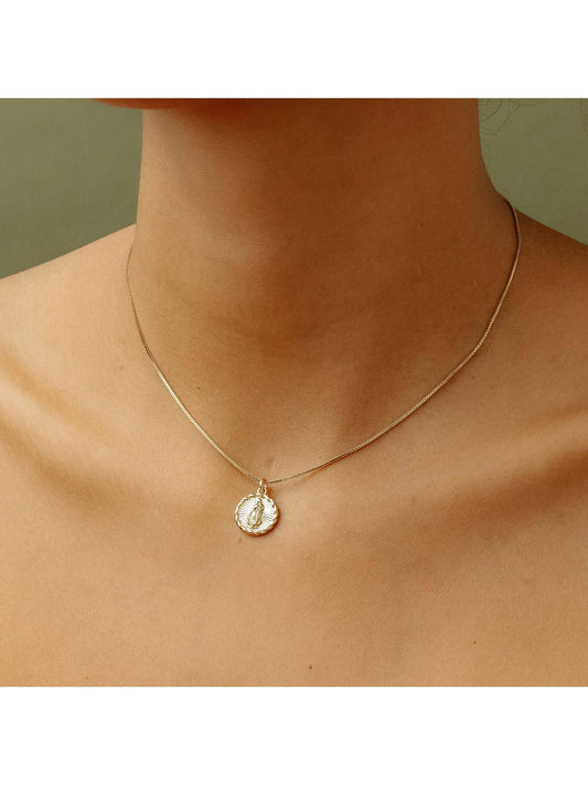 Gold-Plated Lady of Guadalupe Pendant Necklace – Adjustable Chain - Women's Faith-Inspired Jewellery"