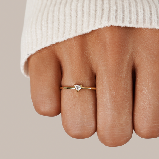 18K Gold Small Love Crystal Heart Ring