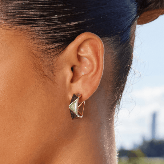 Green Atlantis Hoop Earrings – Elegant Gold-Plated Earrings