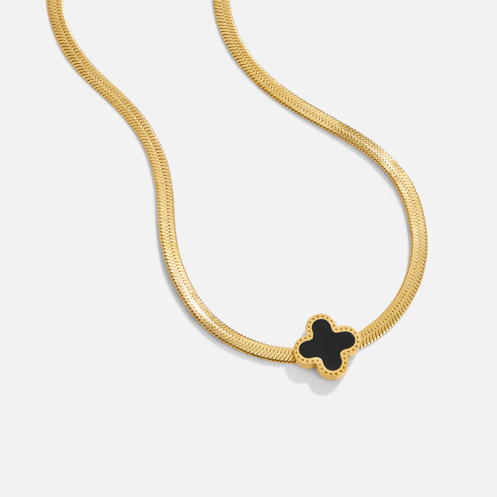 18K Clover Leaf Necklace – Elegant  Leaf Necklace