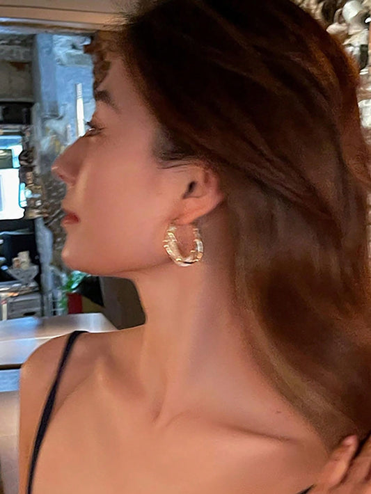 Gold Mesh Crystal Dangle Earrings – Elegant Statement Jewellery.