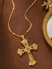 Vintage Cross Pendant Necklace – Fashion Chain, Gold-Plated Statement Jewellery for Women.