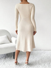 Ribbed Knit Long Sleeve Dress – Square Neckline, Elegant & Casual Bodycon Style for Women.