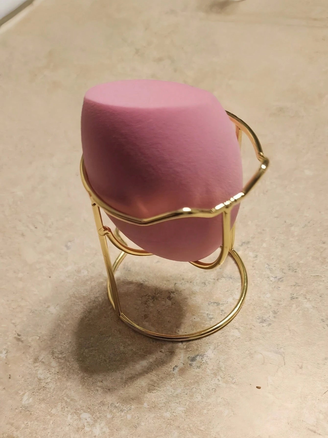Stainless Steel Beauty Egg Drying Rack – Metal Sponge Holder Stand