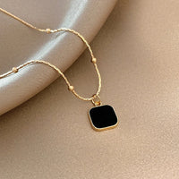 Logan necklace