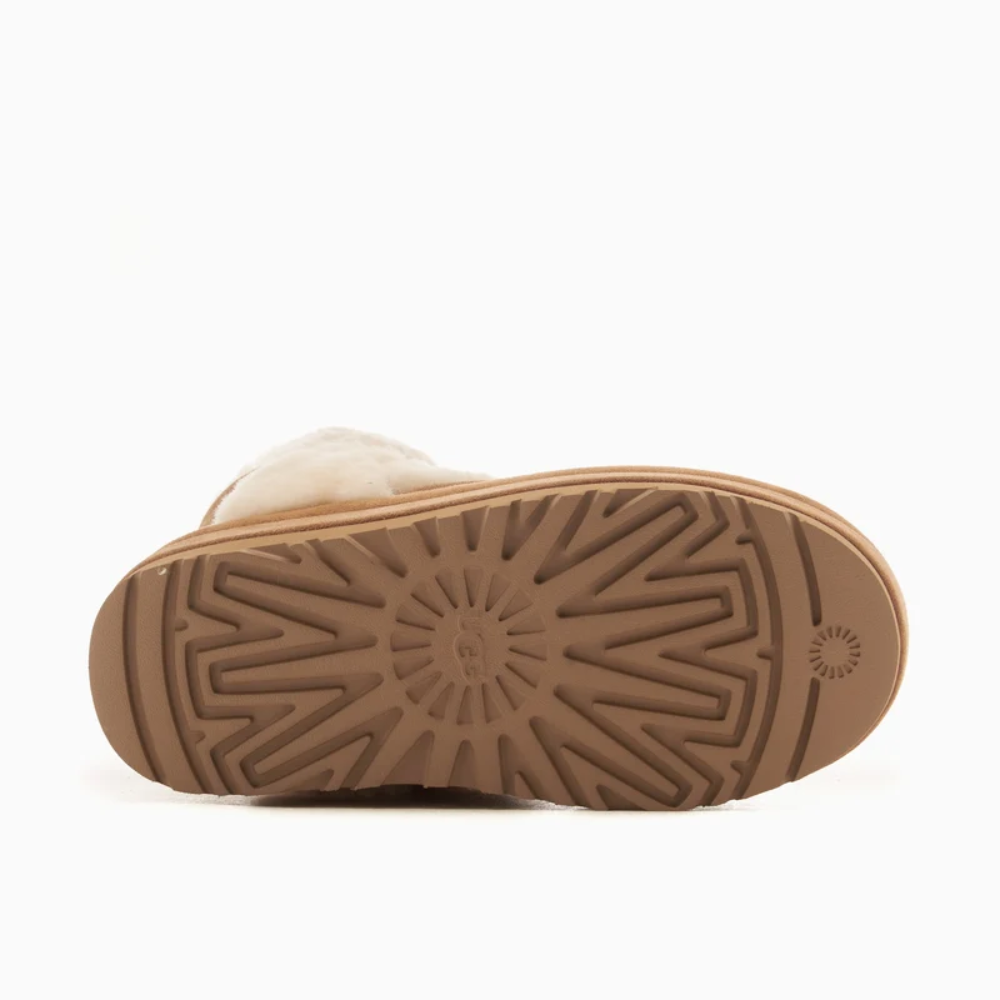 Women’s UGG Classic Cloudpeak brown boots - view 6