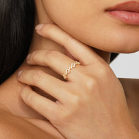 Twisted Crystal Crown Ring – 18k Gold with Sparkling Crystals