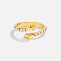 Hug Me Forever 18k Gold Ring