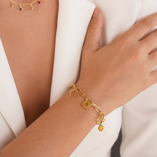 18K Gold Lucky Daisy Charm Bracelet