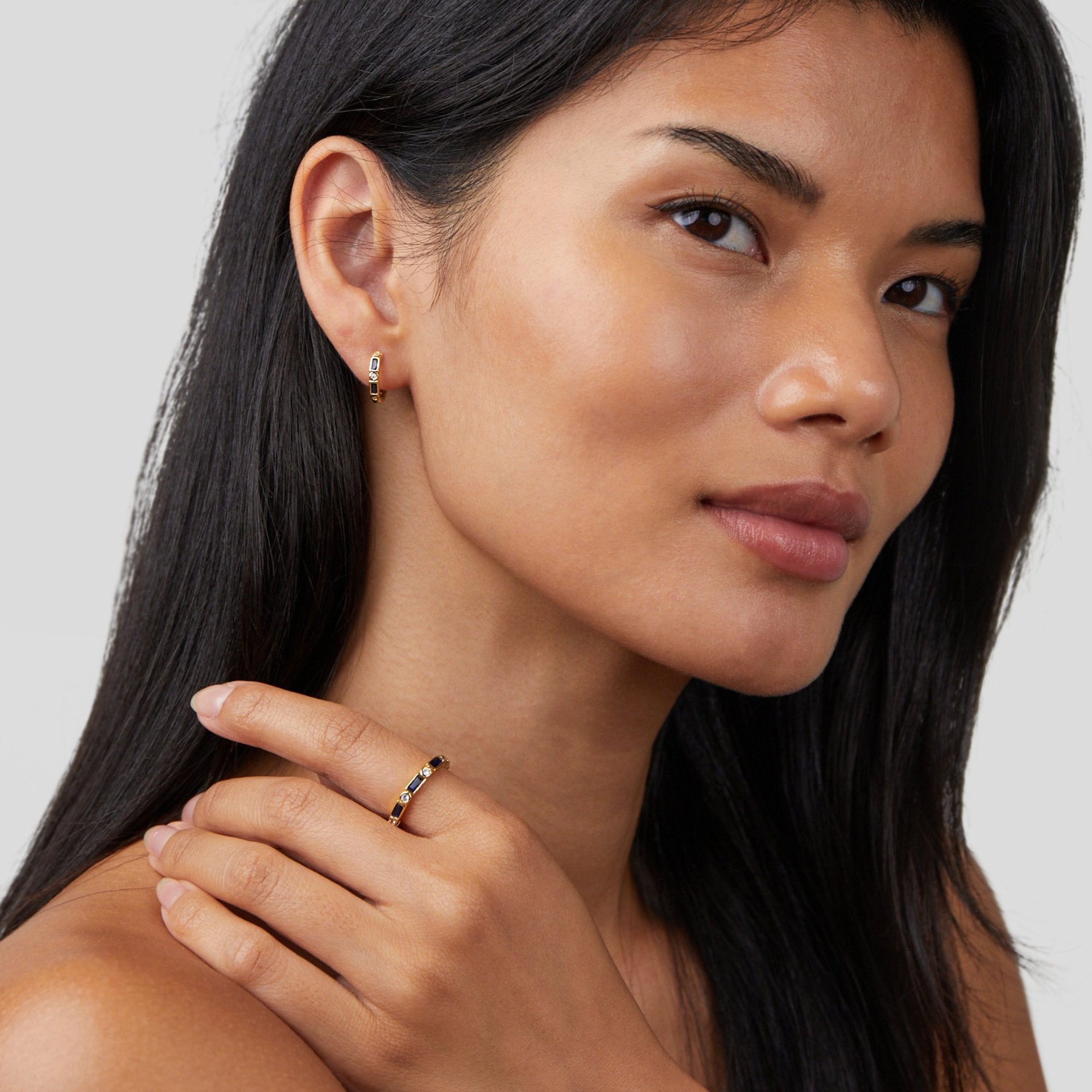 18K Gold Royal Blue Adeline Crystal Ring