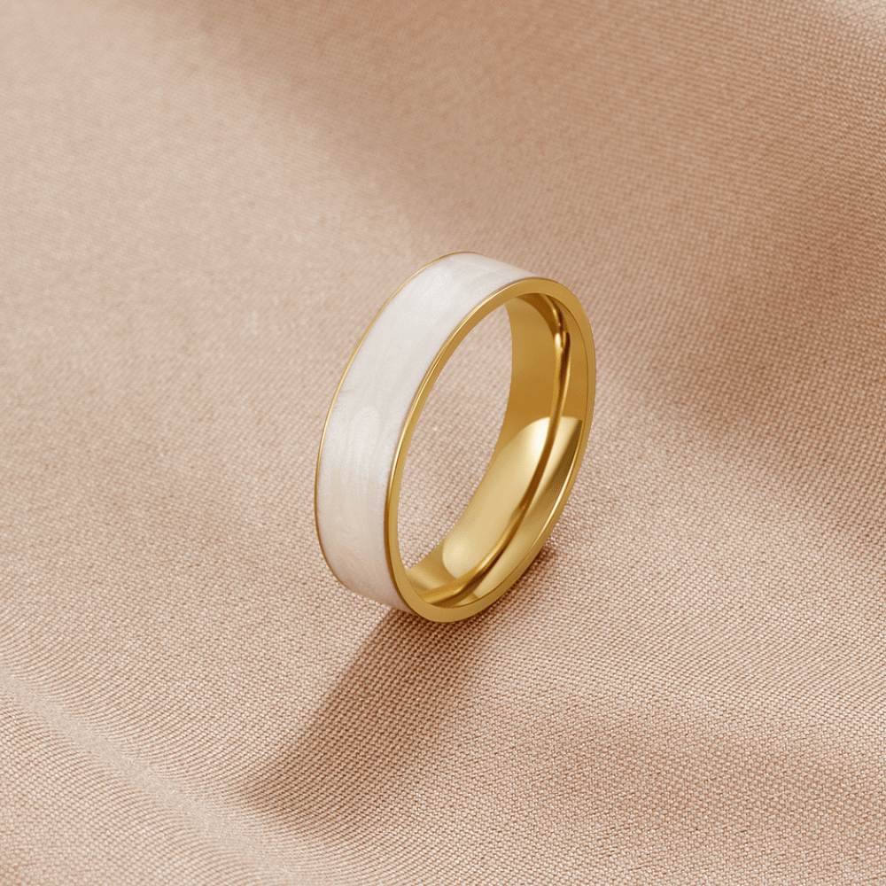 18K Gold White Band Ring – Elegant White Ceramic & Gold Ring