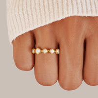 18K Gold Tiffany Opal Stone Ring